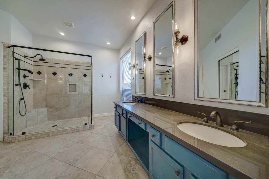 6410 E Carolina Drive - Photo 13