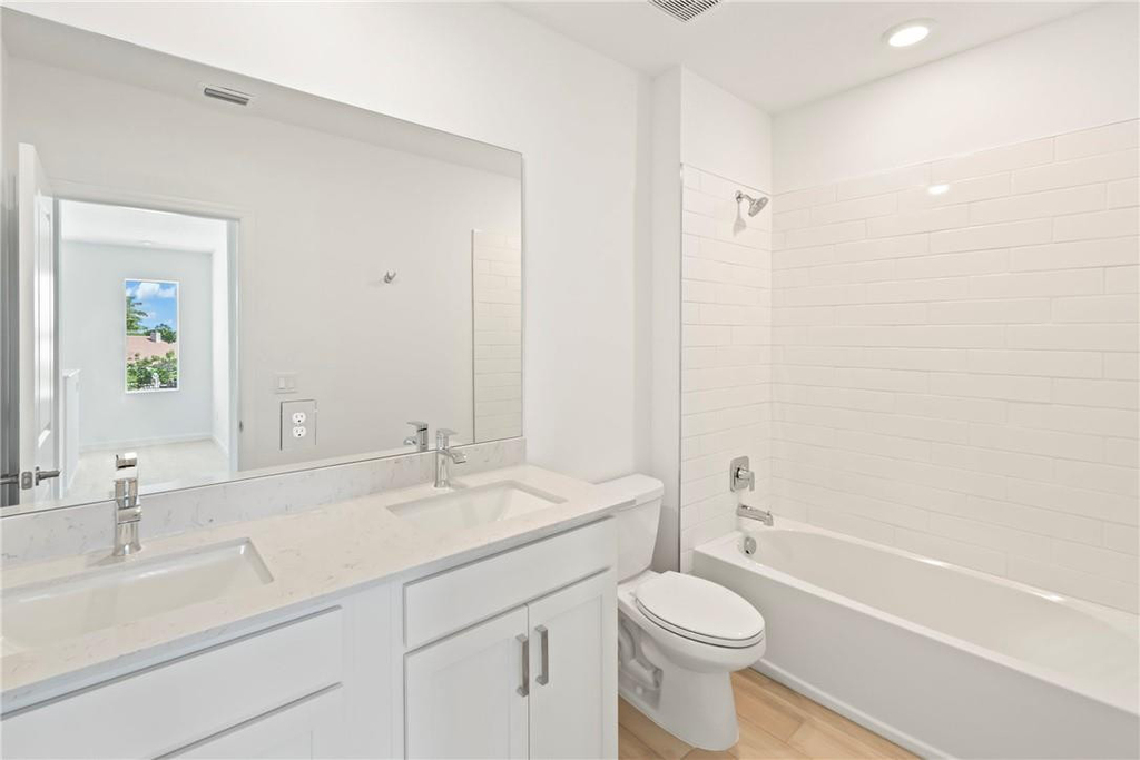 22851 Hillgard Avenue - Photo 10