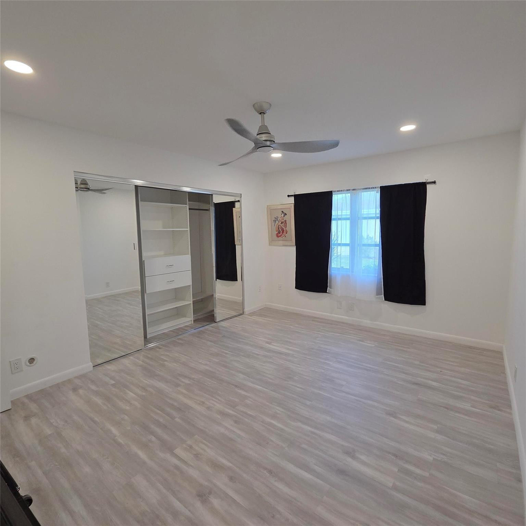 5385 Lakefront Boulevard - Photo 17