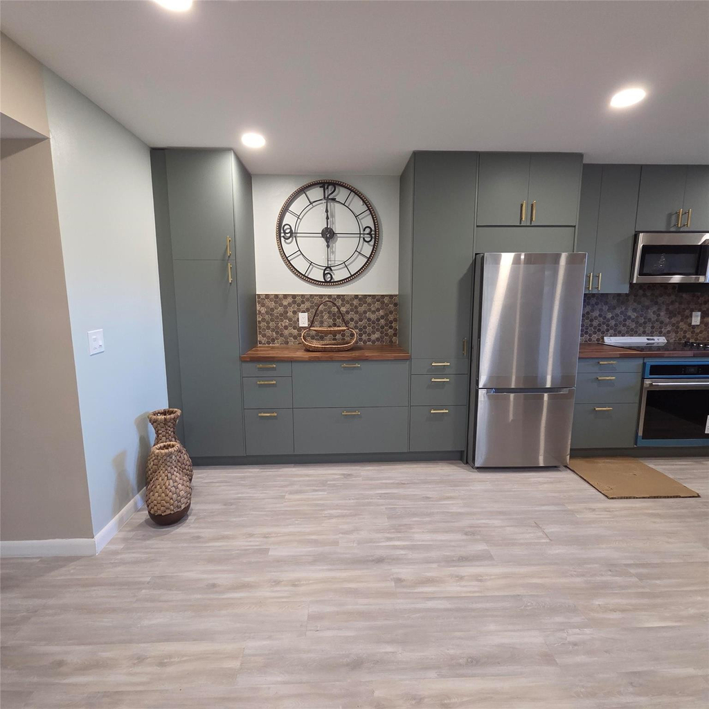 5385 Lakefront Boulevard - Photo 7
