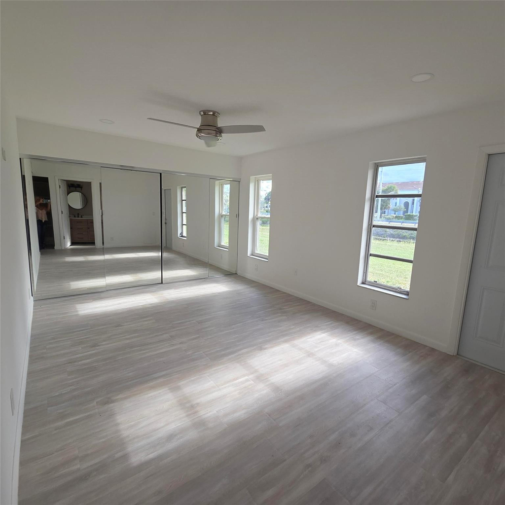 5385 Lakefront Boulevard - Photo 13
