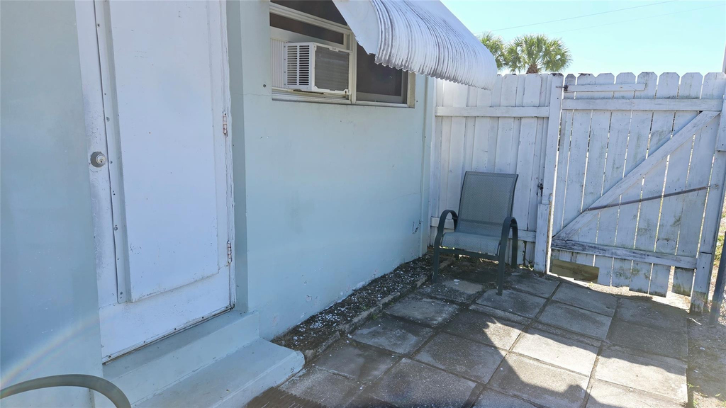 2213 Lincoln Street - Photo 11