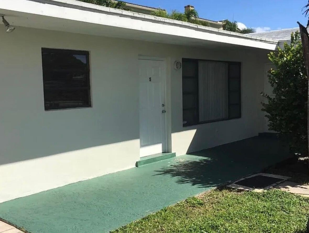 1836 Coral Ridge Drive - Photo 1