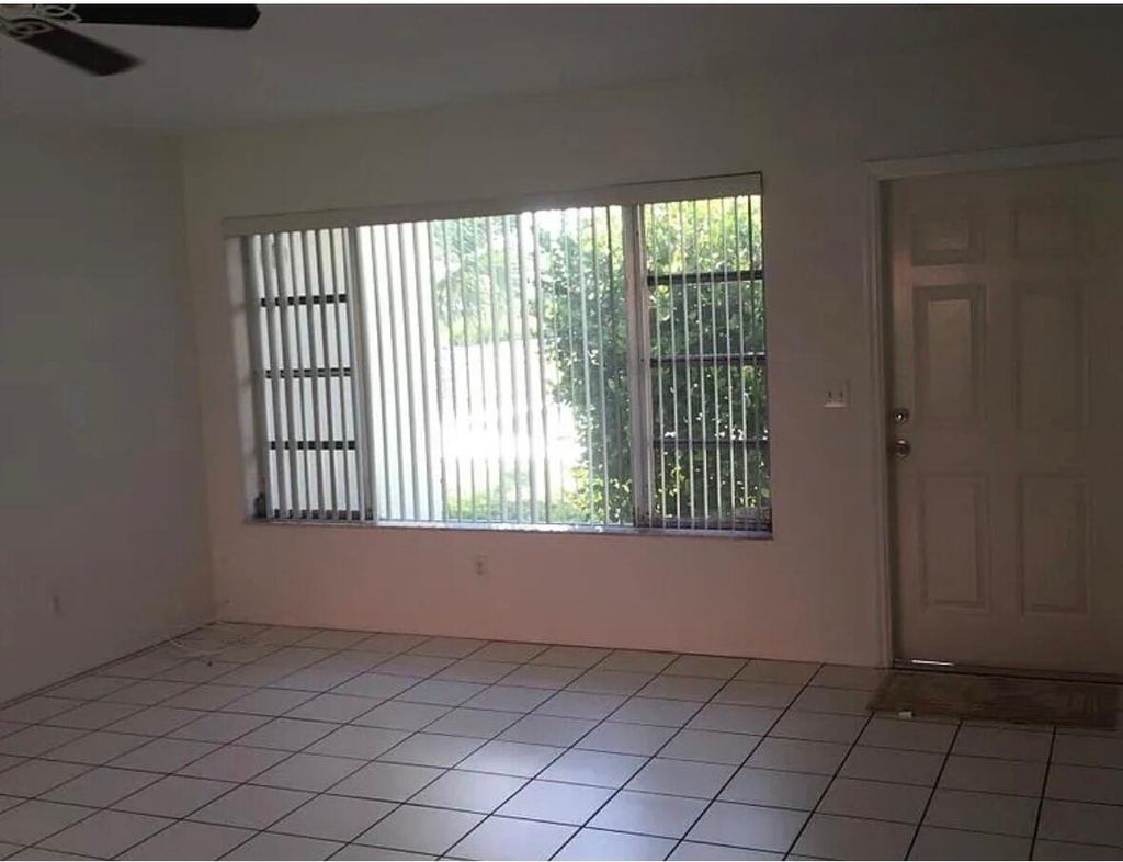 1836 Coral Ridge Drive - Photo 4