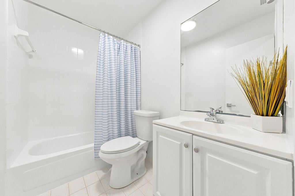 2217 W 69th Street - Photo 10