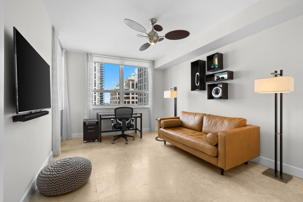 350 Se 2nd Street - Photo 19