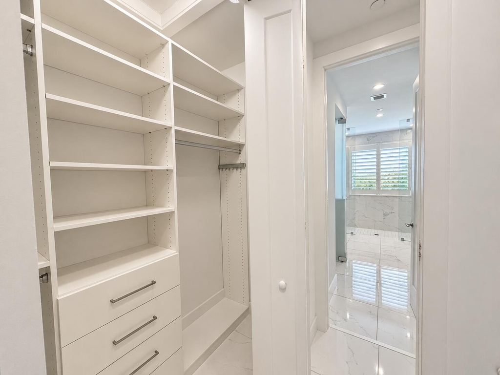 1851 Nw 40th Drive - Photo 8