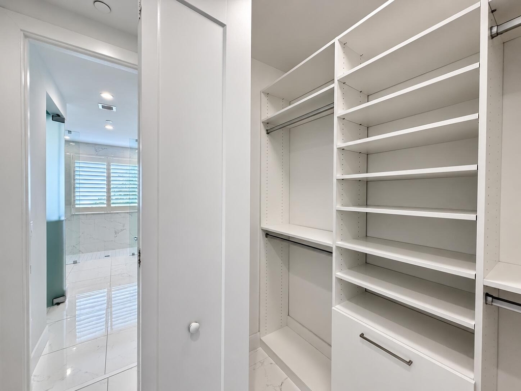 1851 Nw 40th Drive - Photo 9