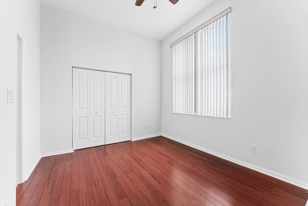511 Se 5th Avenue - Photo 13