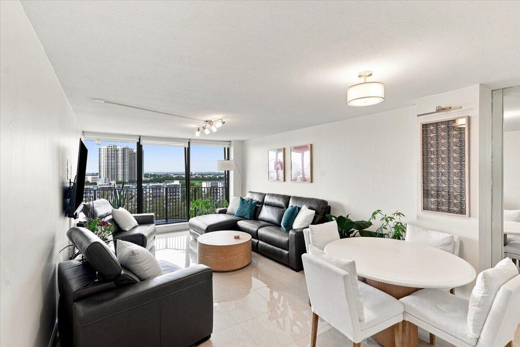 300 Three Islands Boulevard - Photo 12