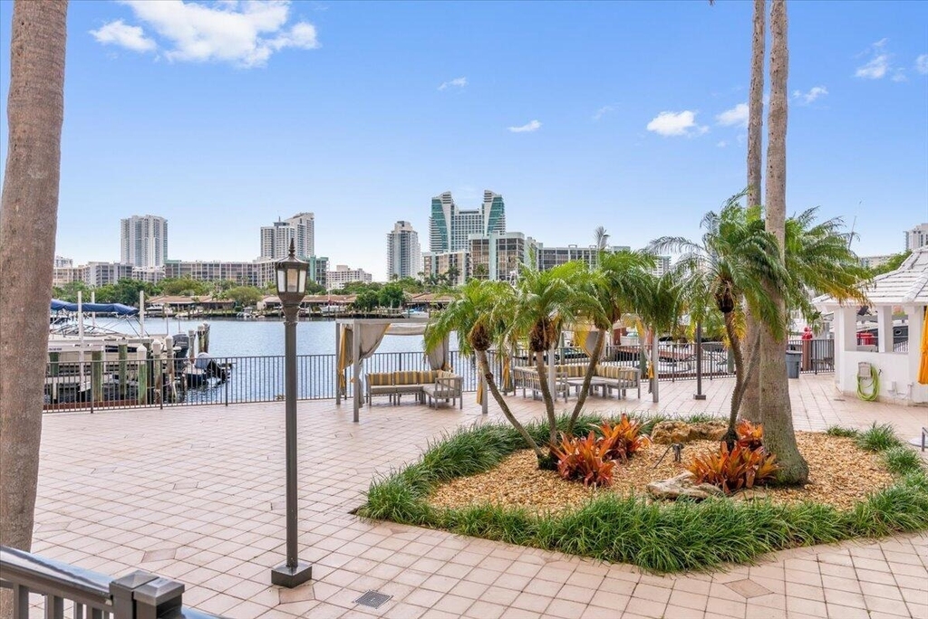 300 Three Islands Boulevard - Photo 35