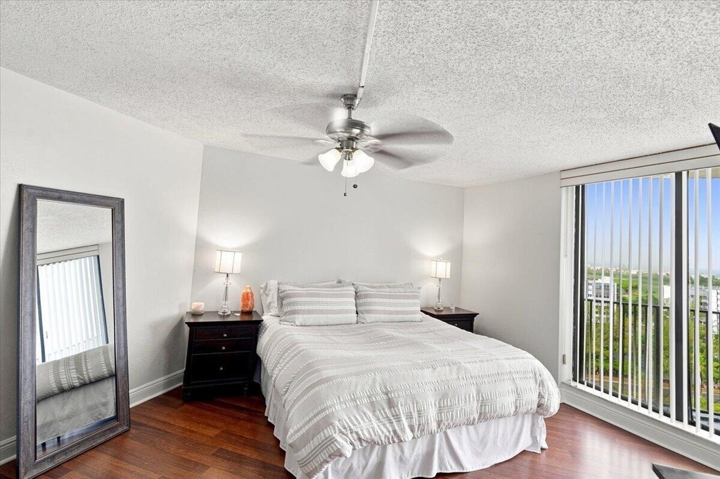 300 Three Islands Boulevard - Photo 19