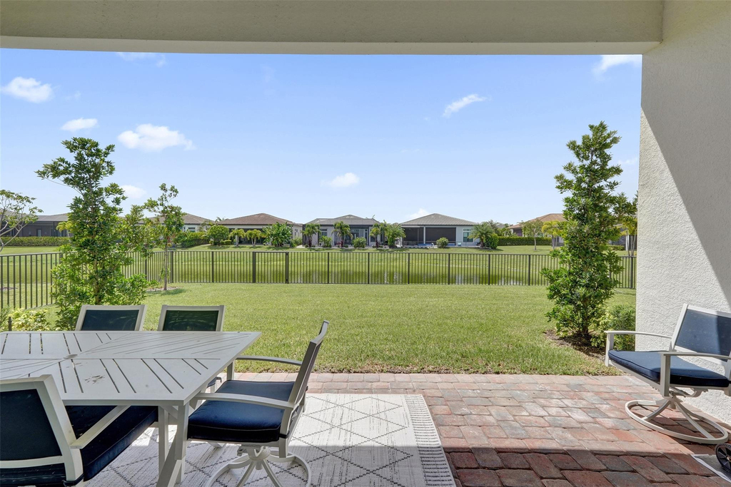 8011 Rowan Terrace - Photo 34