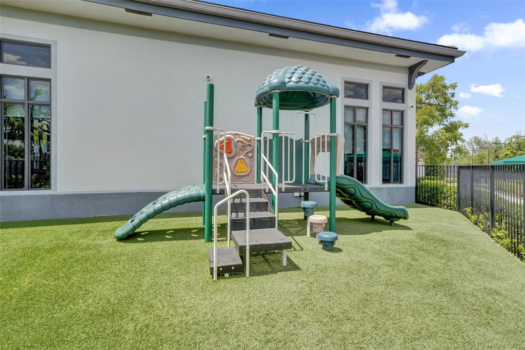 8011 Rowan Terrace - Photo 47