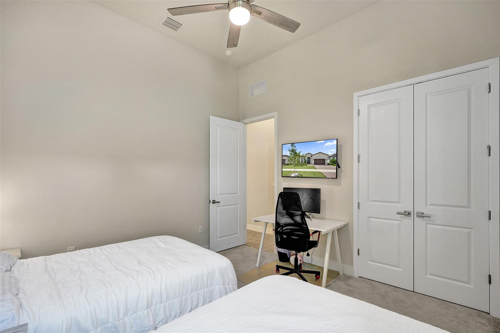 8011 Rowan Terrace - Photo 9