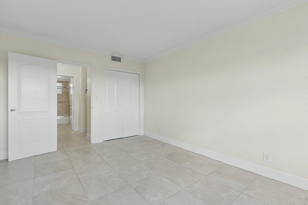 2555 Ne 11th Street - Photo 22
