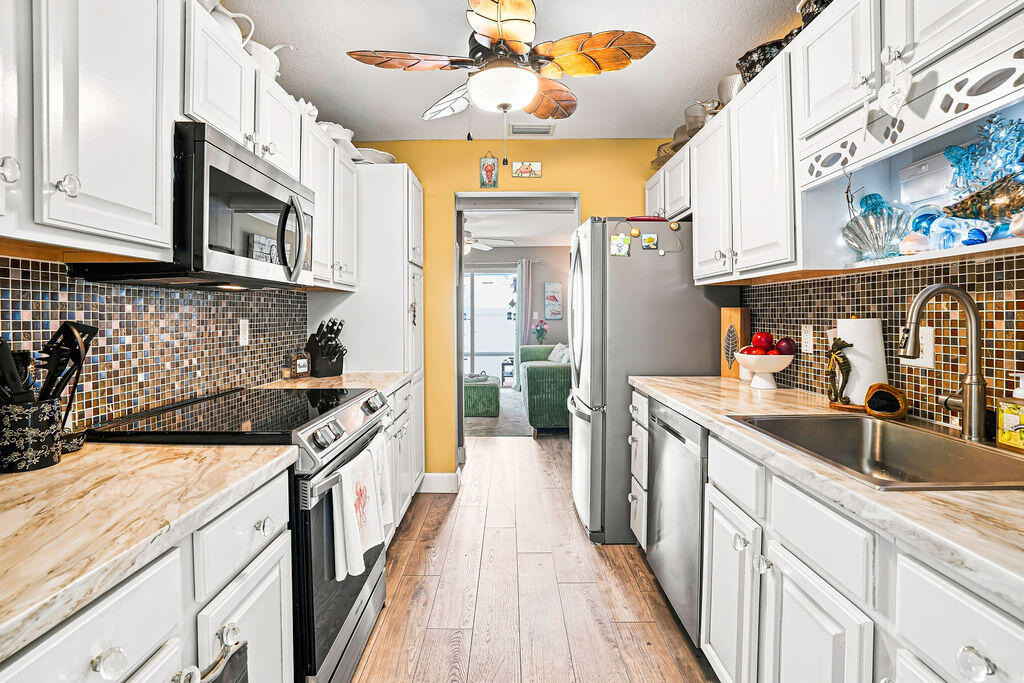 1177 Bayshore Drive - Photo 3