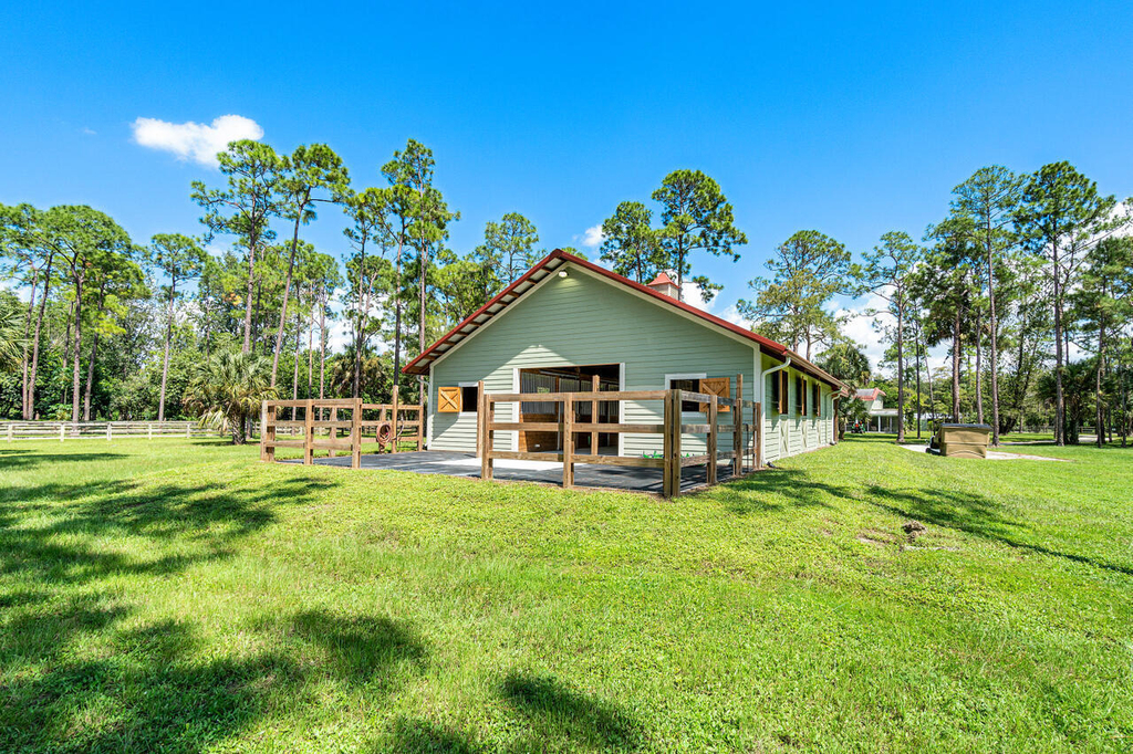 1835 Stallion Drive - Photo 21