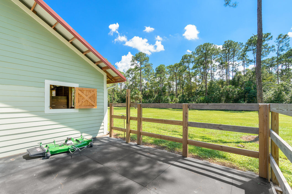 1835 Stallion Drive - Photo 19
