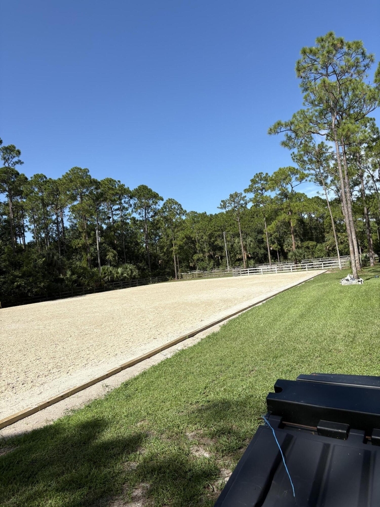 1835 Stallion Drive - Photo 9