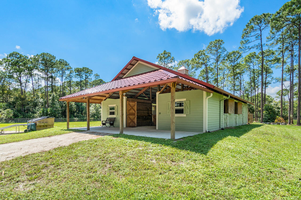 1835 Stallion Drive - Photo 18