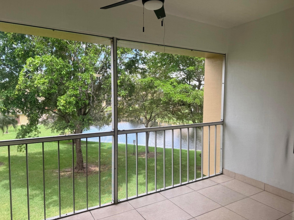 5980 Nw 64th Avenue - Photo 20