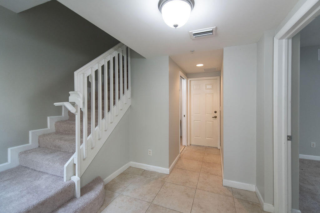2326 Vintage Circle - Photo 3