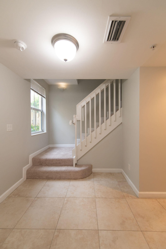 2326 Vintage Circle - Photo 8