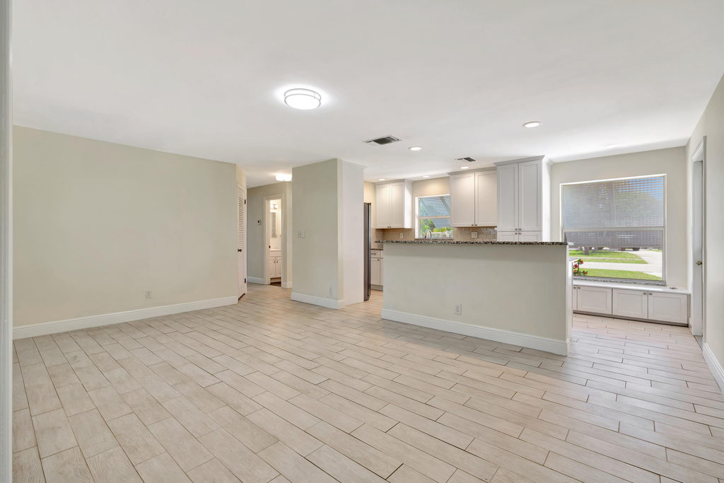 713 Gumtree Road - Photo 8