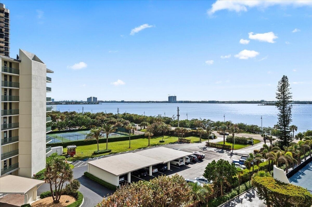 5420 N Ocean Drive - Photo 5