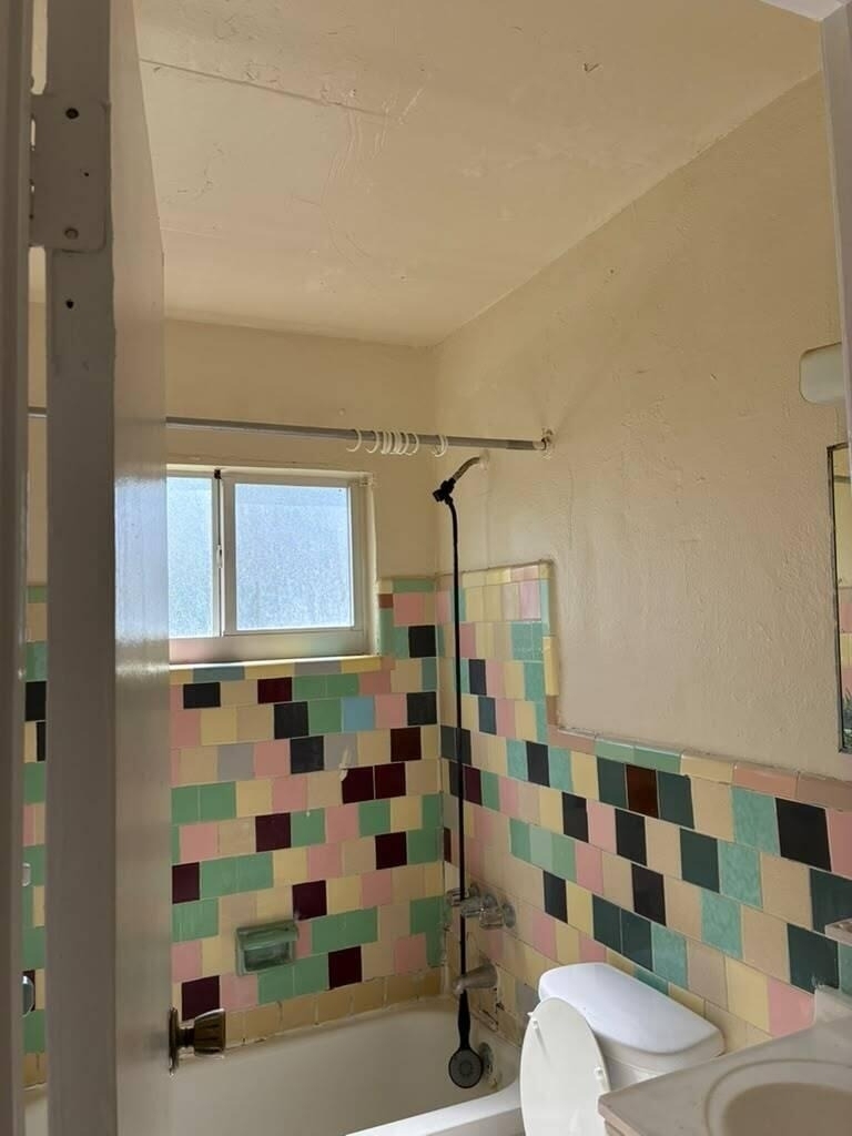829 Nw 10th Terrace - Photo 2