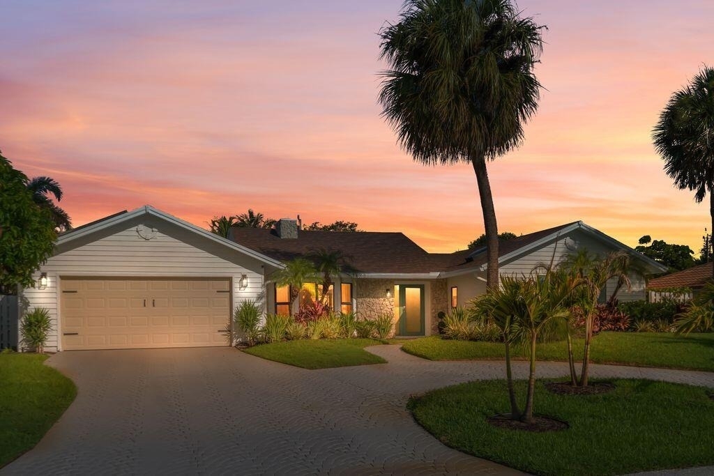 14 Se Paddock Circle - Photo 2