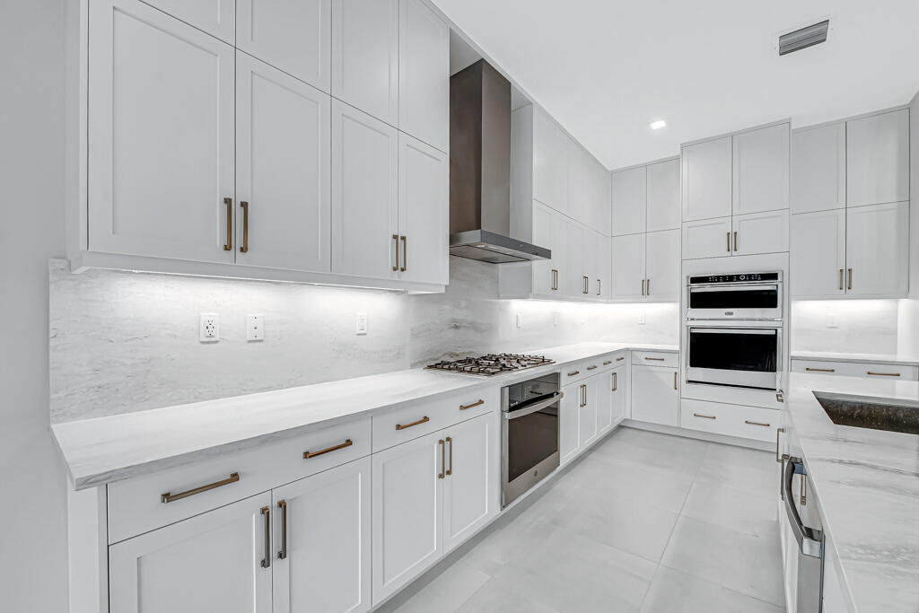 10018 Skyloft Street - Photo 14