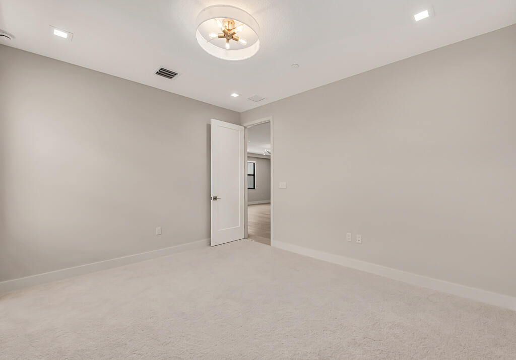 10018 Skyloft Street - Photo 48