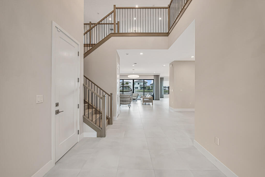 10018 Skyloft Street - Photo 5