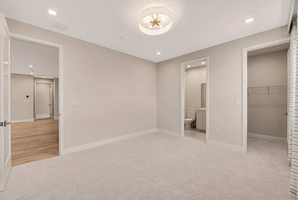 10018 Skyloft Street - Photo 47