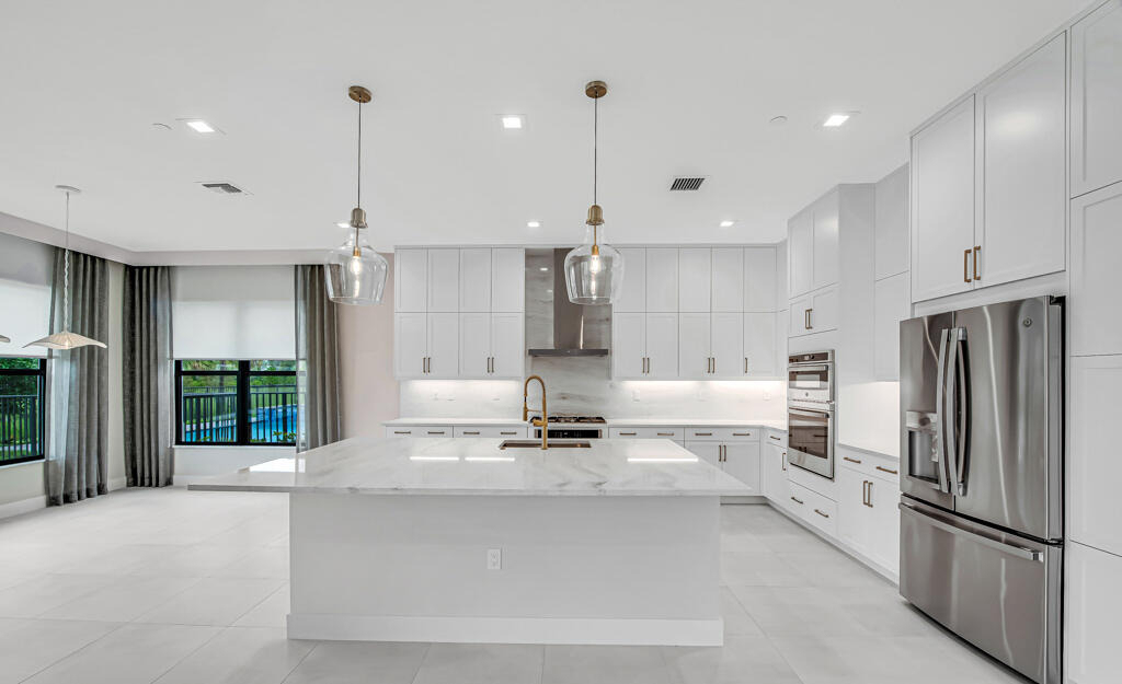 10018 Skyloft Street - Photo 15
