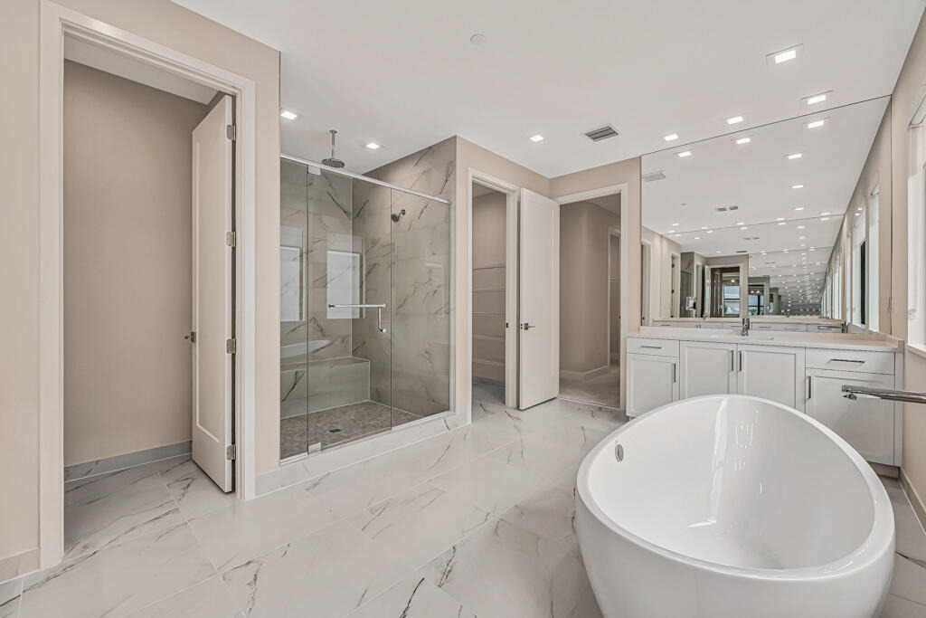 10018 Skyloft Street - Photo 41