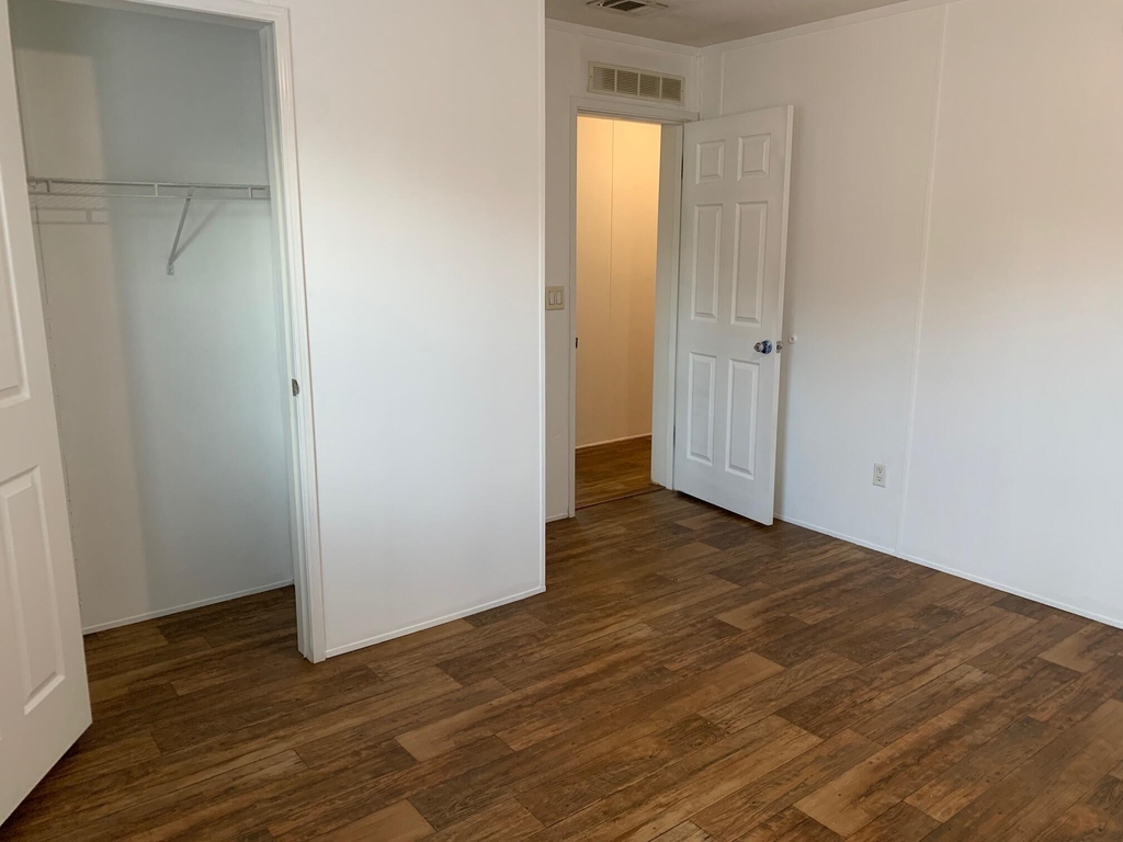 11846 N Branch Road - Photo 13
