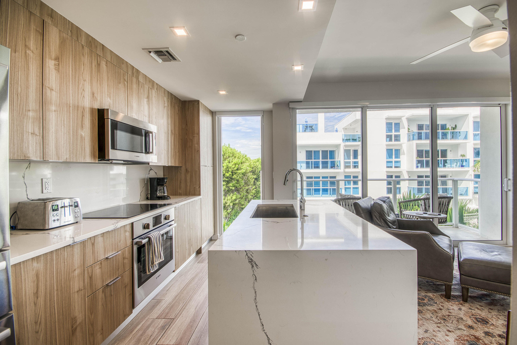 117 Lake Avenue - Photo 3