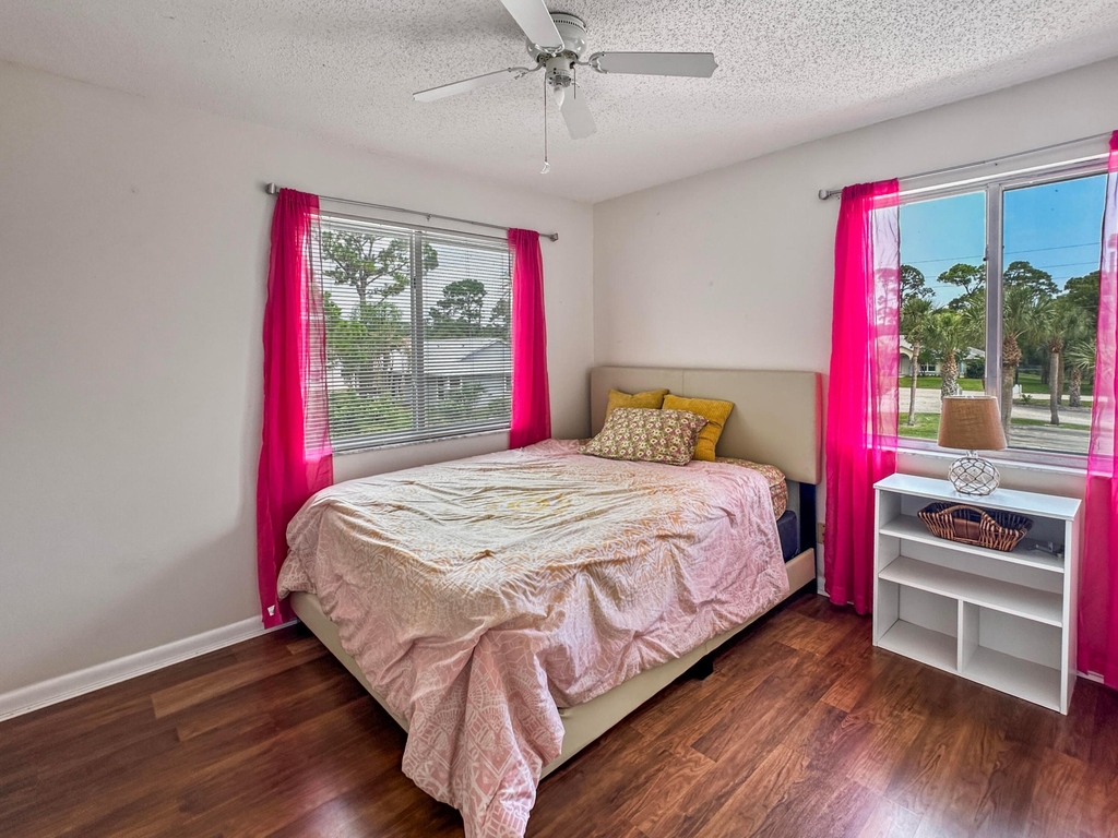 5747 Deer Run Drive - Photo 15