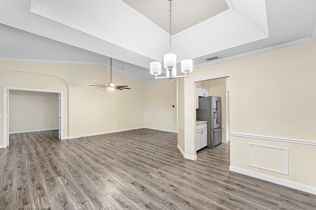 9818 Nickels Boulevard - Photo 3