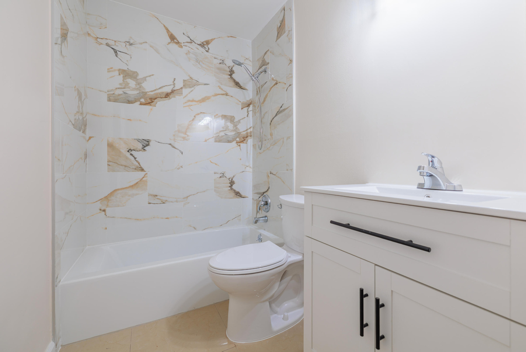 4755 Orleans Court - Photo 13