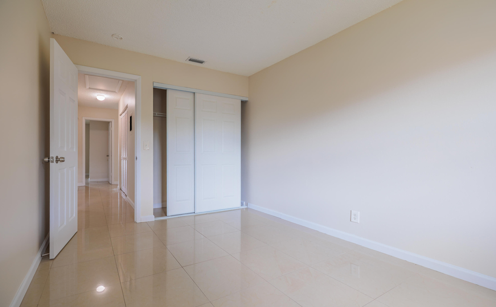 4755 Orleans Court - Photo 14