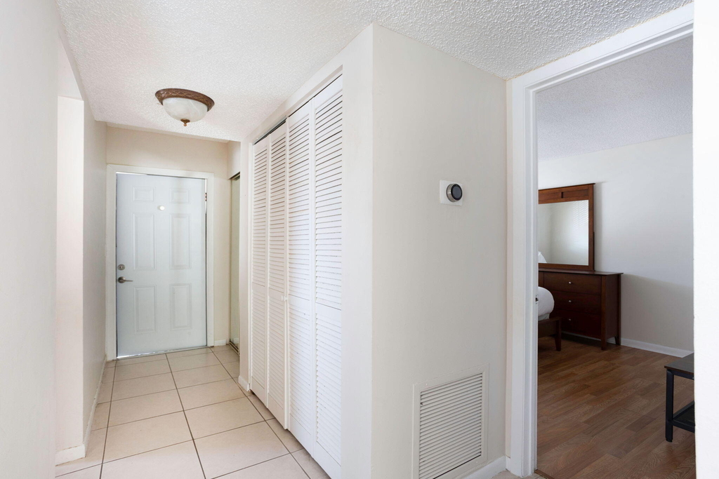2825 Sw 22nd Avenue - Photo 14