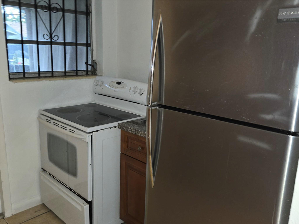 15721 Nw 39th Place - Photo 5