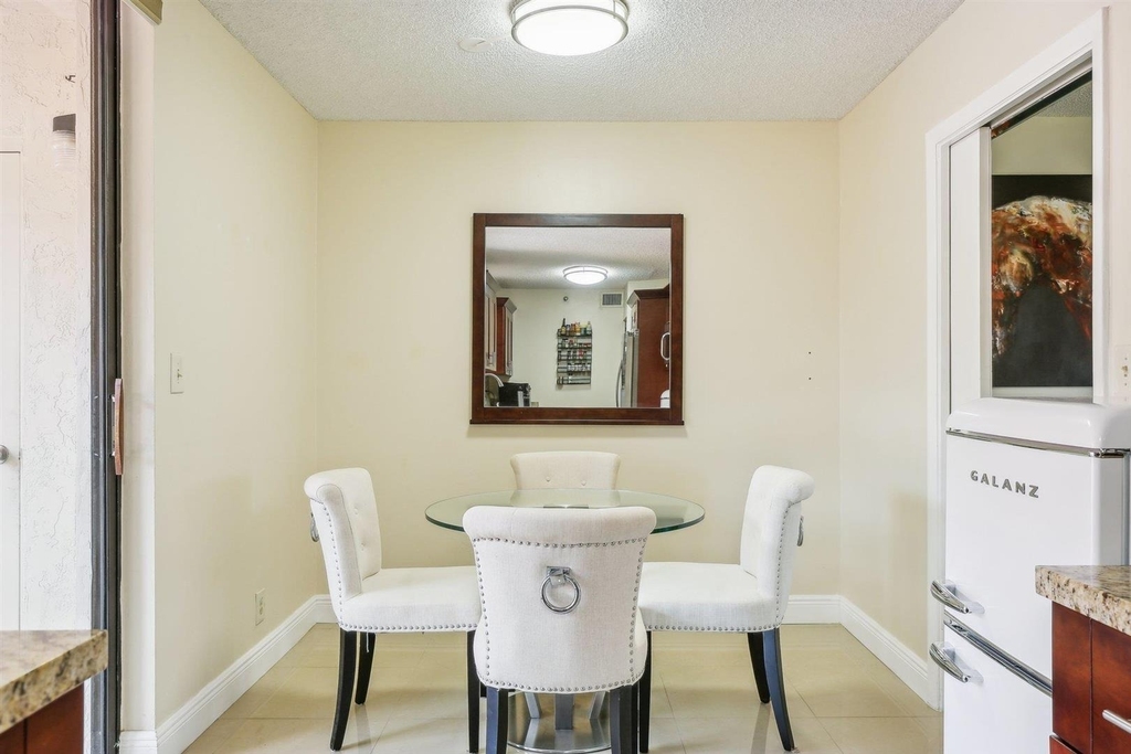 7153 Promenade Drive - Photo 7