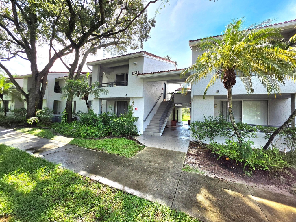 851 Lyons Road - Photo 22