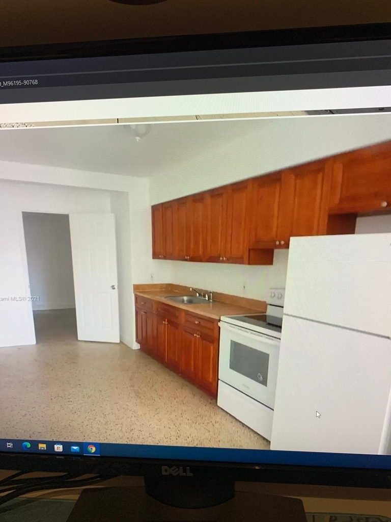 1414 N J Street - Photo 1