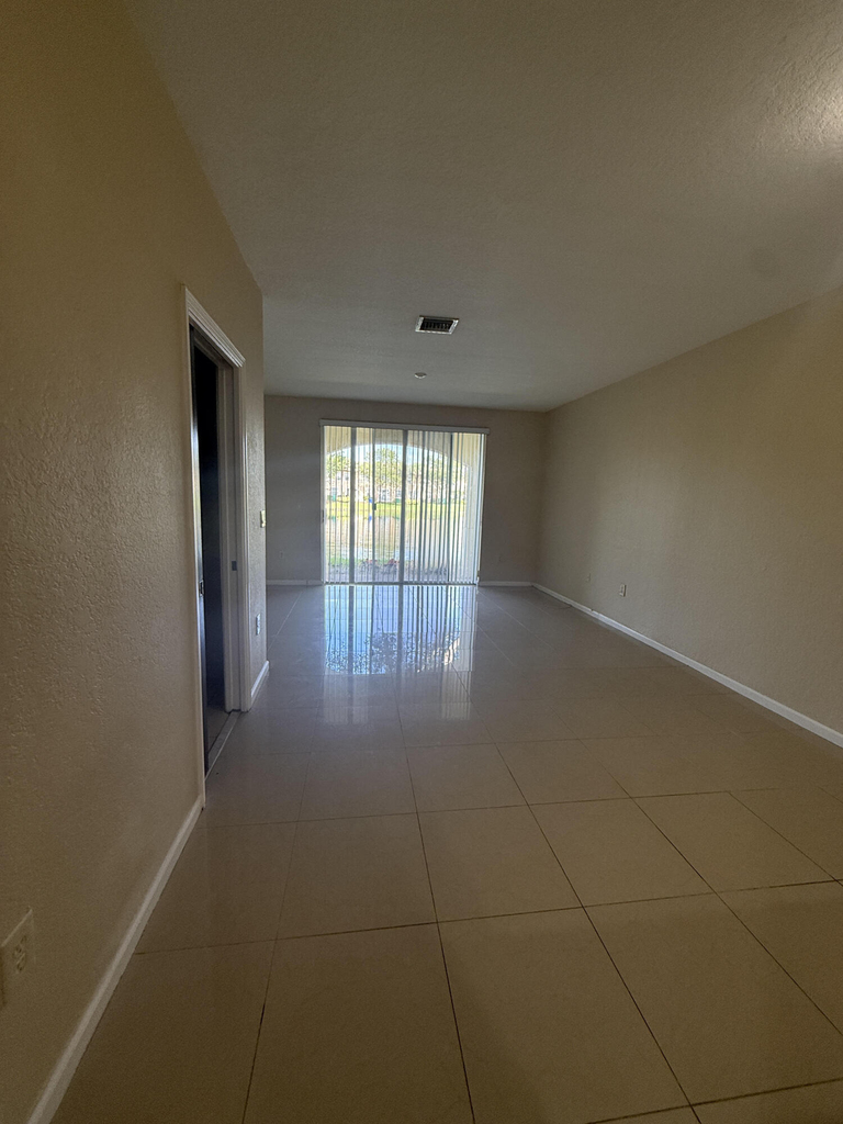 8377 Sw 26th Street - Photo 5